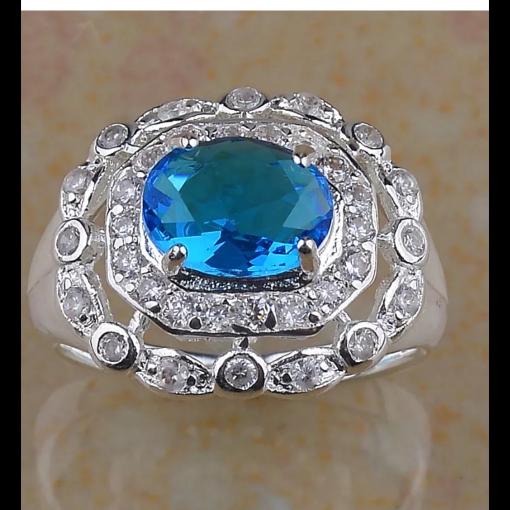 Beautiful Blue & White Topaz Ring Size 7
